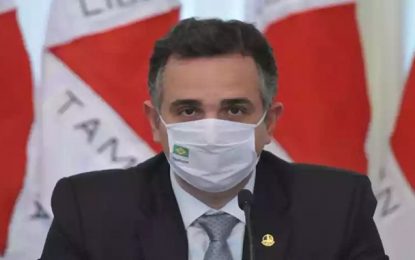 Pacheco acredita que será possível vacinar 1 milhão de pessoas por dia