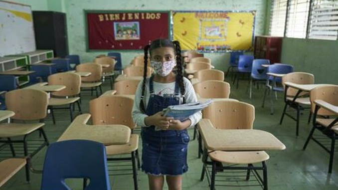 MINUTO UNICEF: Entenda como trabalhar o distanciamento social nas escolas