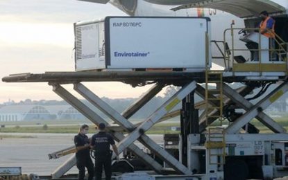 Brasil recebe insumos da China para 14 milhões de doses de vacina