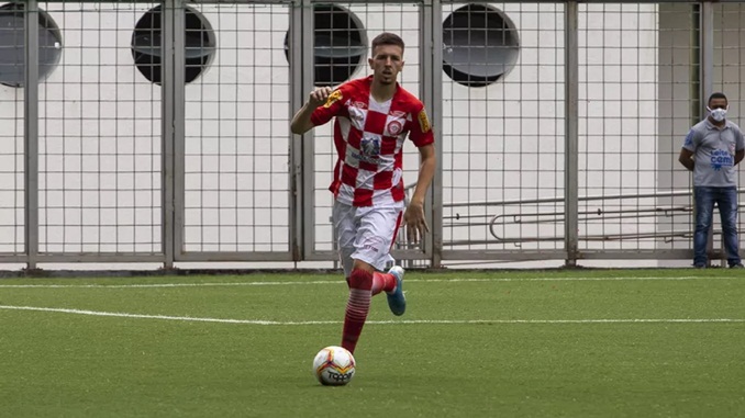 Zagueiro tem bom início no Tombense e busca evolução