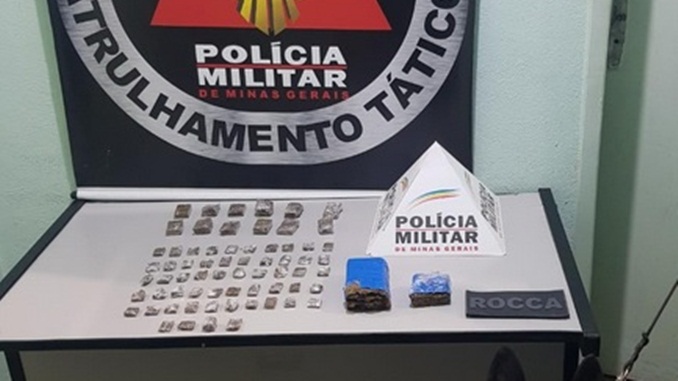 PM apreende maconha durante operação no Bairro Rochedo, em Conselheiro Lafaiete