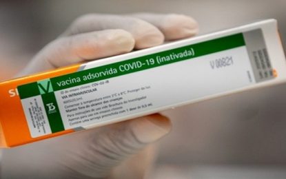 CoronaVac é eficaz contra variante brasileira do coronavírus