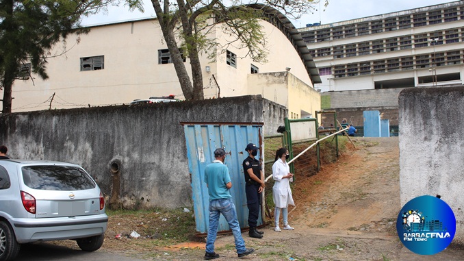 Idosos de 62 e 63 anos ou mais que não possuem veículo, poderão receber a primeira dose da Vacina no Ginásio Delmo Maria