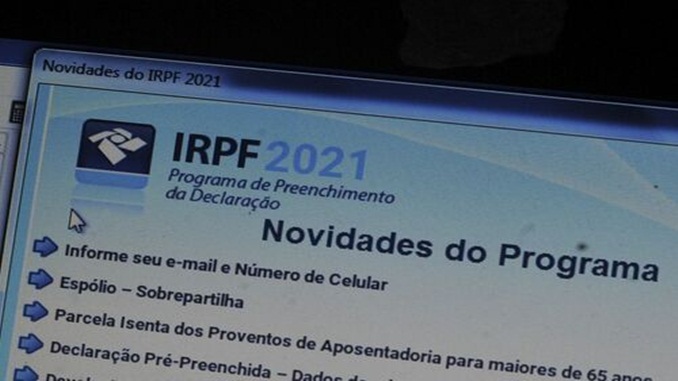 Entrega do Imposto de Renda 2021 é adiada