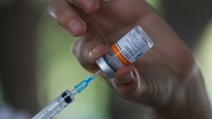 Coronavac: Butantan esclarece sobre quantidade de doses nos frascos