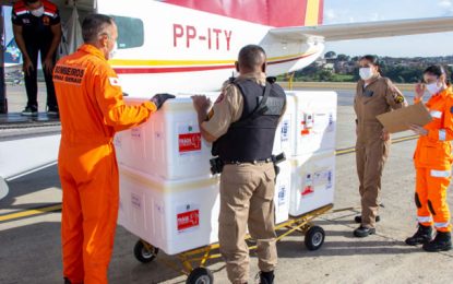 Barbacena recebe 2.970 doses de vacina contra a COVID-19