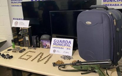 Assalto em Uberaba tem R$ 74 mil, objetos e veículo levados