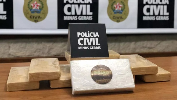 Operação contra o tráfico de drogas em Muriaé apreende mais de 9 kg de cocaína