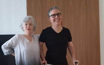 Flávio Silvino festeja 50 anos, ao lado da mãe