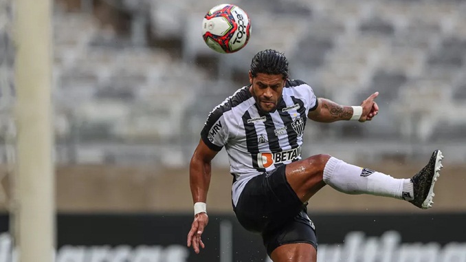 Hulk, do Atlético, assina contrato de patrocínio com a Adidas