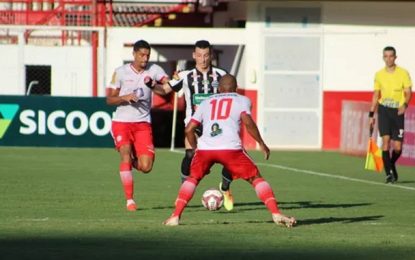 Tombense vence Athletic e continua na briga pelo G4