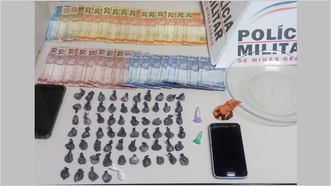 Homens são detidos e drogas apreendidas, em Barbacena