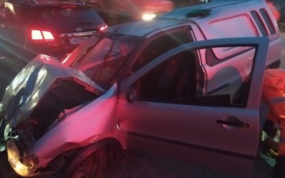Acidente entre veículos deixa quatro vitimas no trevo do Paulo VI, em Conselheiro Lafaiete