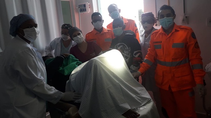 No dia das mães bombeiros realizam um parto em São João Del-Rei