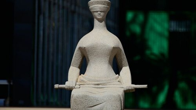 STF mantém lei do Rio que proíbe uso de animais em teste de cosméticos