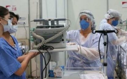 Covid-19: Brasil registra 75,4 mil novos casos e 2,5 mil mortes em 24 horas