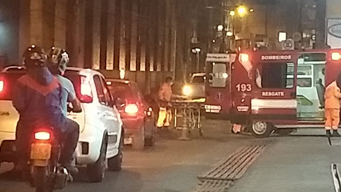 Mulher é atropelada no bairro Pontilhão, em Barbacena