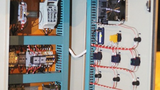 Instalados o painel e a bomba na Estação de Tratamento do Galego