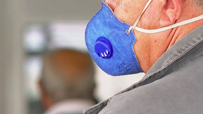 Machado multará em quase R$ 400 quem não usar máscaras