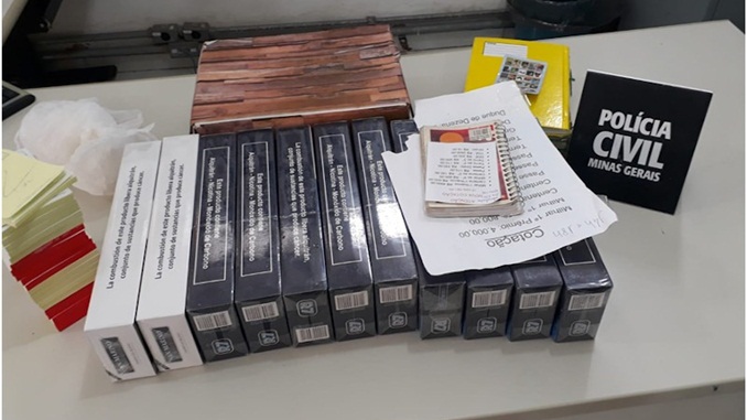 Polícia Civil cumpre mandado de busca em estabelecimento comercial em Barbacena