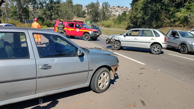 Acidente na BR-040, em Conselheiro Lafaiete.