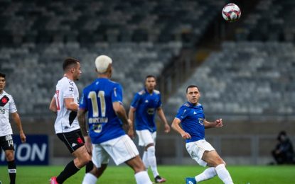Cruzeiro vence Vasco pela Série B do Campeonato Brasileiro