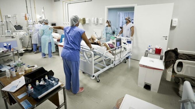 Vacina AstraZeneca tem 92% de efetividade contra hospitalização pela variante indiana