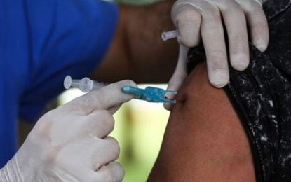 Covid-19: Fiocruz recebe nova remessa de IFA, neste sábado (12)