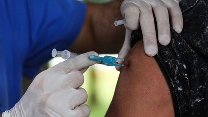 Covid-19: Fiocruz recebe nova remessa de IFA, neste sábado (12)