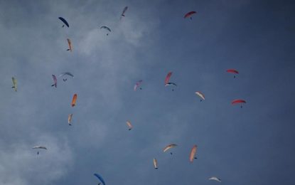 Governador Valadares sedia primeira etapa do Campeonato Brasileiro de Parapente