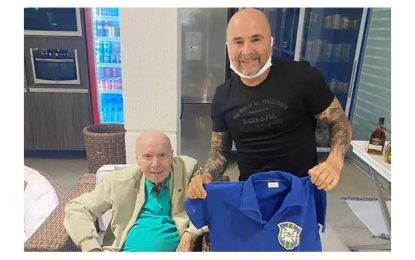 Ex-Galo, Jorge Sampaoli volta ao Brasil e visita Zagallo