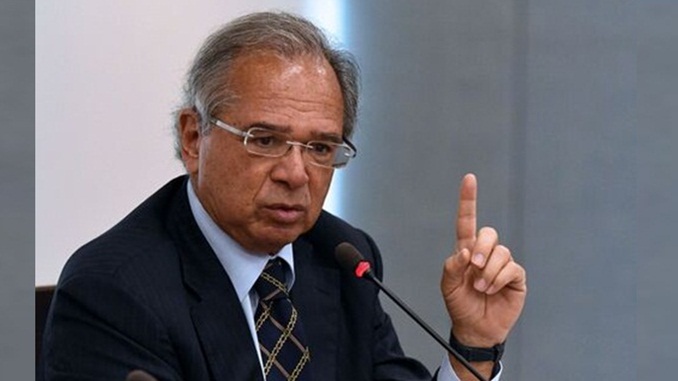 Auxílio Emergencial será prorrogado por mais dois meses, afirma ministro Paulo Guedes