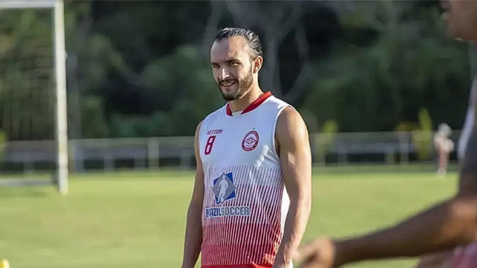 Cruzeiro fica perto de fechar com atacante Keké