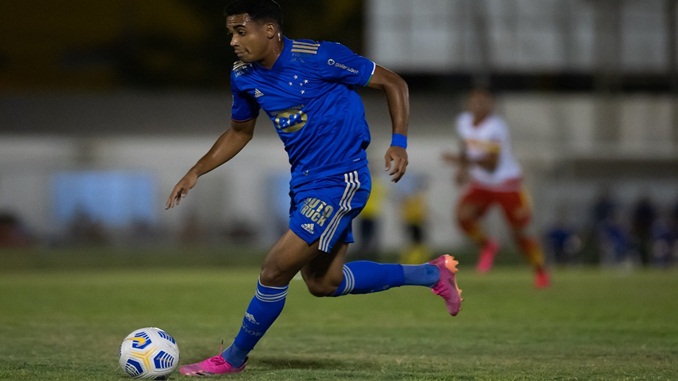 Cruzeiro ‘bate o martelo’ e encaminha empréstimo de Airton ao Ceará