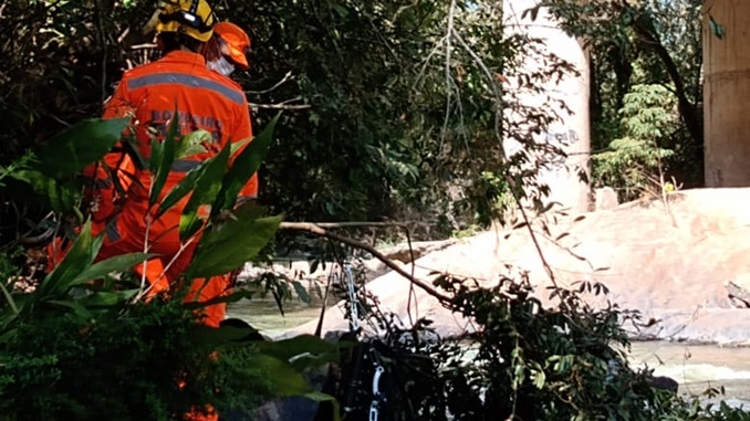 Empresário morre em queda de paraglider