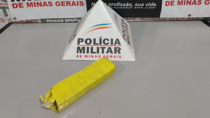 Dupla é conduzida por tráfico após abordagem no Bairro Cachoeira, em Conselheiro Lafaiete