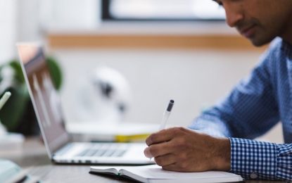 Governo de Minas elimina exigência de autenticação de documentos em serviços estaduais