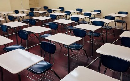 Secretaria Estadual de Educação permite volta às aulas na onda vermelha em MG