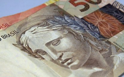 Trabalhadores nascidos em novembro podem sacar auxílio emergencial