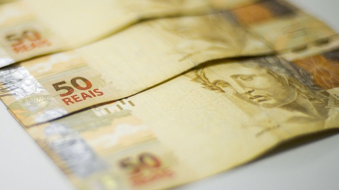 Atualização do CadÚnico será necessária para receber Auxílio Brasil