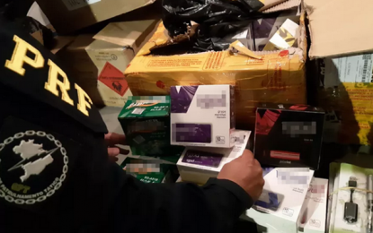 PRF apreende carga de cigarros e acessórios avaliada em R$ 350 mil em Três Corações