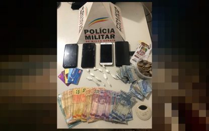 Denunciados por tráfico de drogas são presos após abordagem no Bairro Cohab, em Carandaí