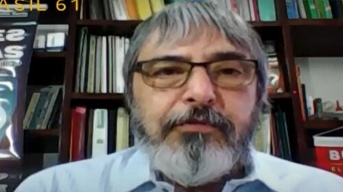 Não há como defender a urna eletrônica sem impressão de voto, diz especialista