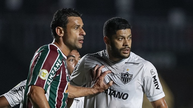 Com o empate fora de casa Atlético segue isolado na liderança