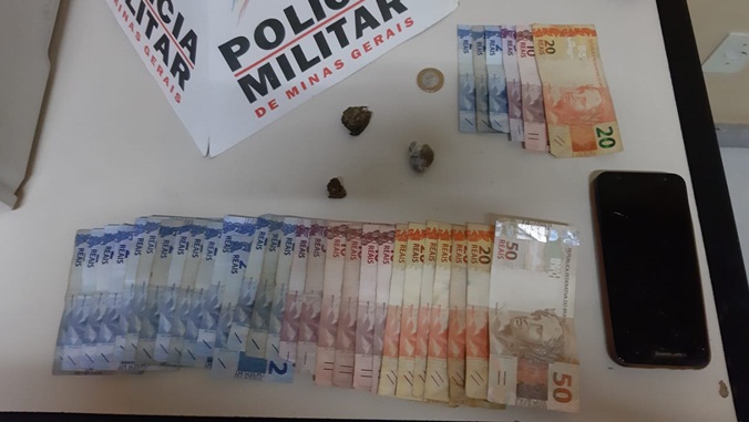 Homem é preso suspeito de tráfico de drogas no Bairro Monte Mário, em Barbacena