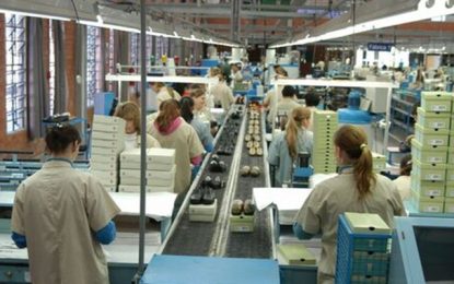 Empresários da indústria seguem confiantes pelo quarto mês consecutivo, aponta CNI