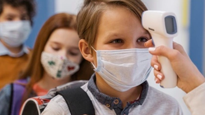 Governo de Minas apresenta nova versão do protocolo para volta às aulas presenciais