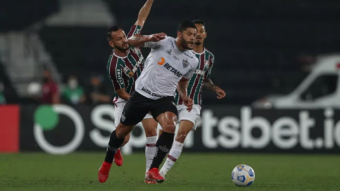 Galo pega Flu com tabu: 3 anos sem perder e nunca eliminado em mata-matas