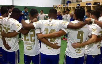 Cruzeiro empata com Guarani no interior de SP e vê G4 cada vez mais longe