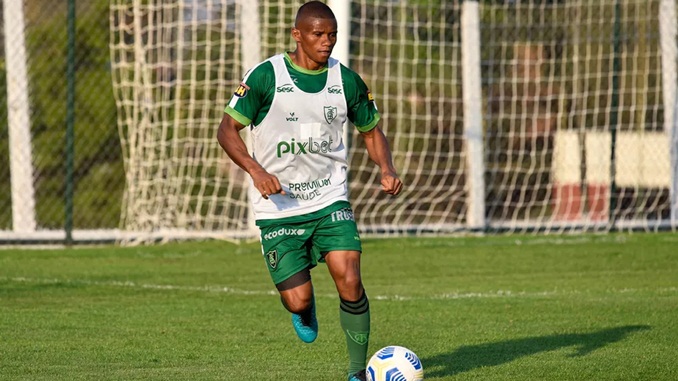 Embalado por vitórias, América mede forças com o Corinthians em SP